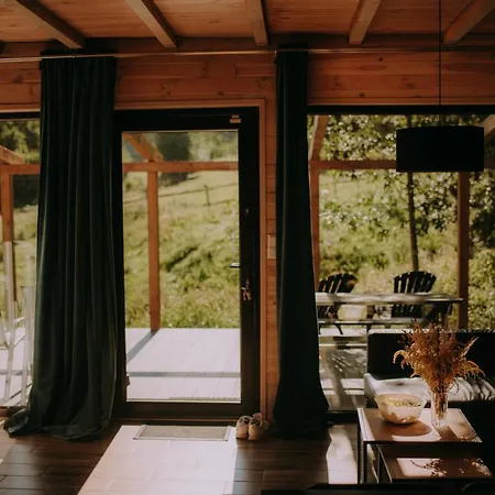 Osada Krasne - Blisko Natury 山林小屋 *